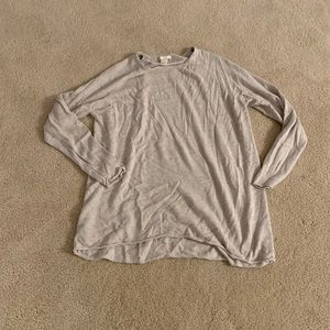 H&M long sleeved shirt, size L